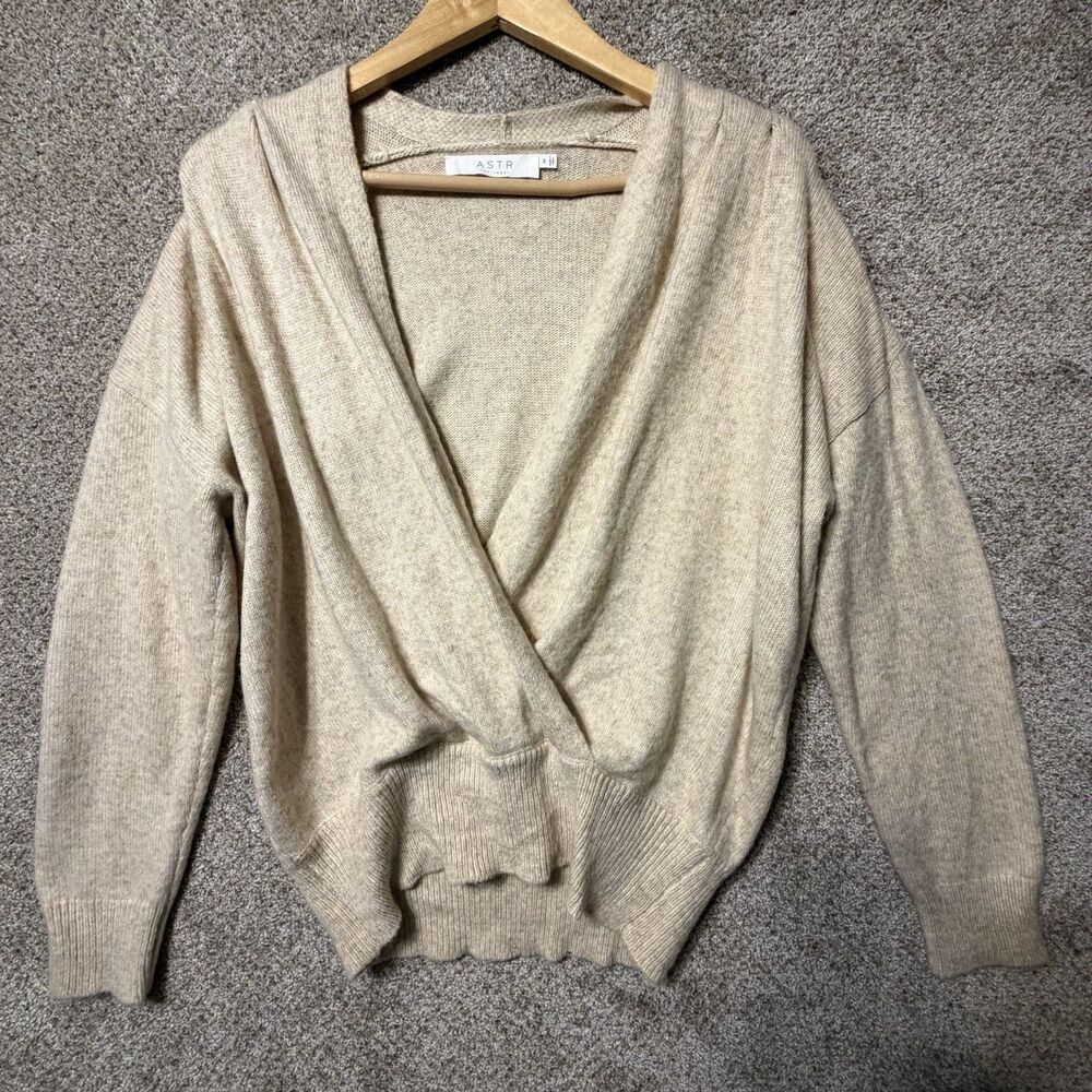 ASTR The Label Wrap Front Sweater Oatmeal Cream Deep V-Neck Knit M Cozy Soft
